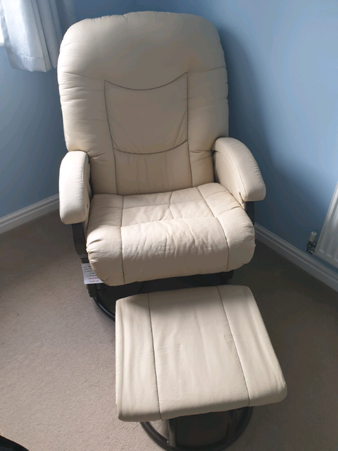 second hand nursing chair
